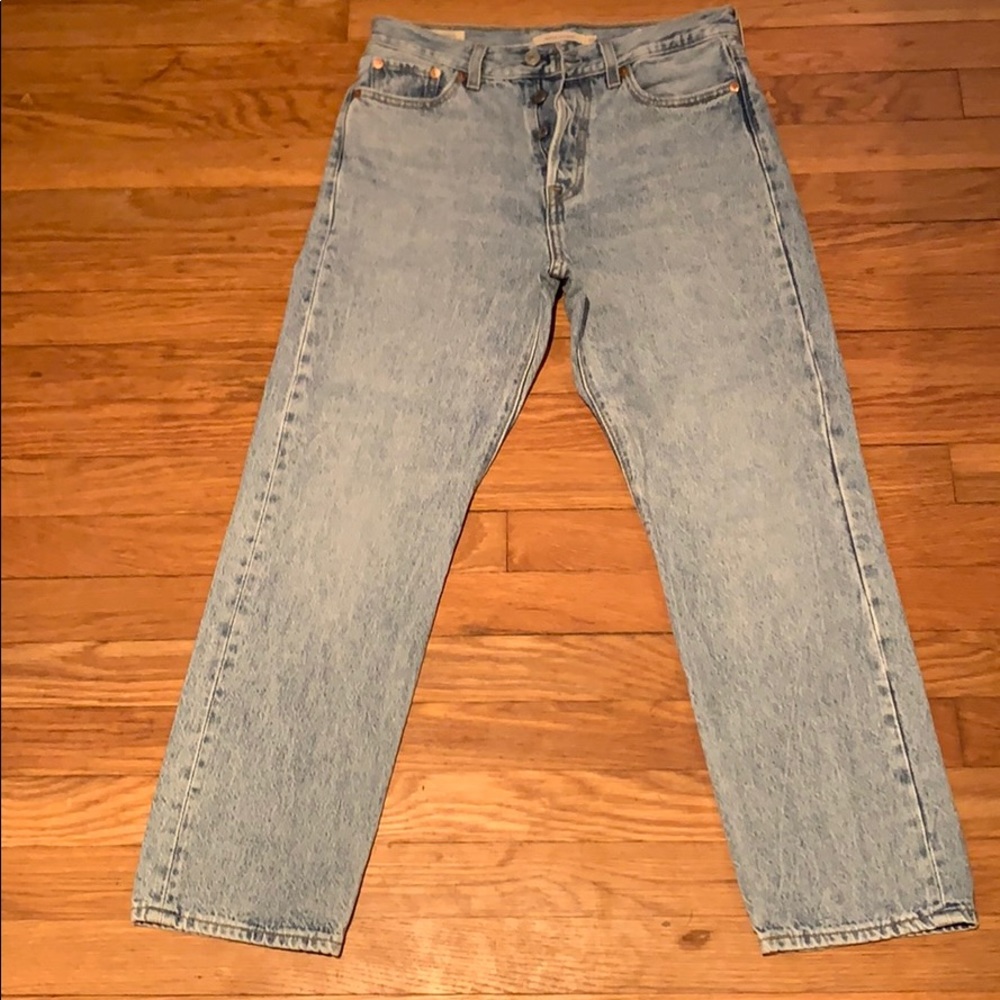 Levi’s Wedgie Straight